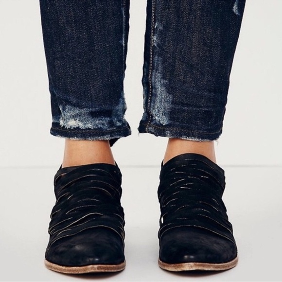 Free People Lost Valley Ankle Boot in Washed
Black - Picture 2 of 10